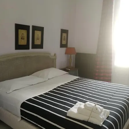 Gatto Bianco Casa Dei Venti Bed & Breakfast Bari