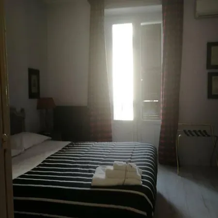 Oda ve Kahvaltı Gatto Bianco Casa Dei Venti Bari