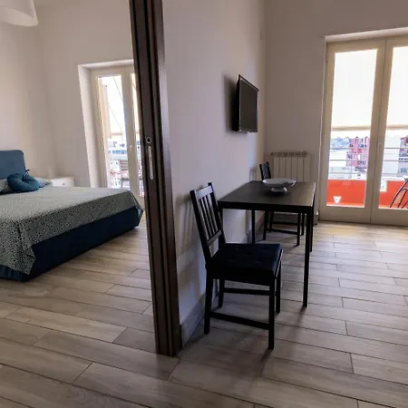 Gatto Bianco Casa Dei Venti 3* 바리